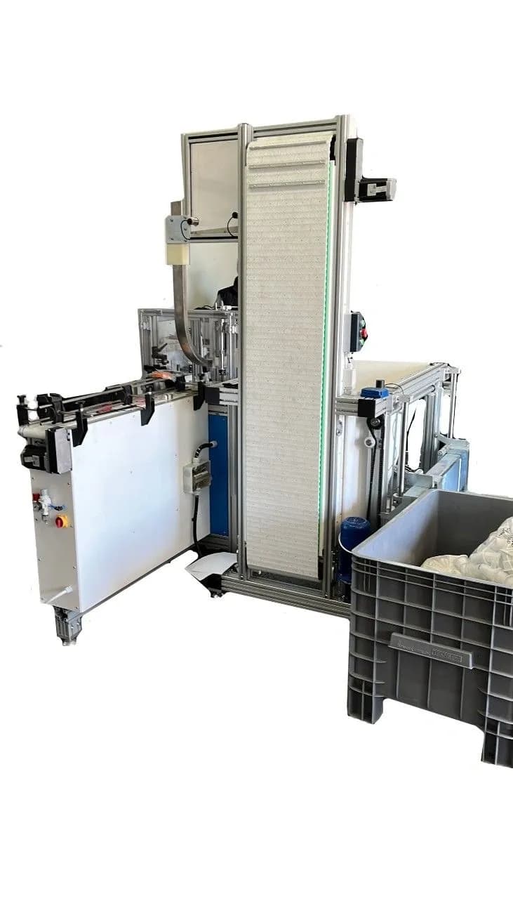 Isaflex – Automated Assembly System for Plastic Drain Components