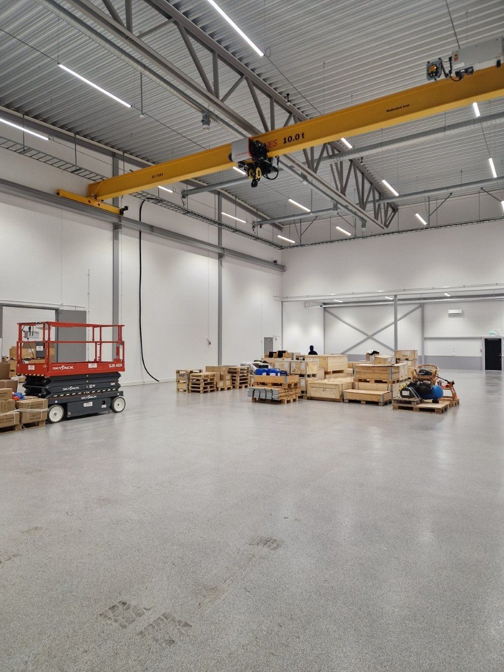 Cardanaxel — Modern Workshop & Warehouse with AEL - Image 3